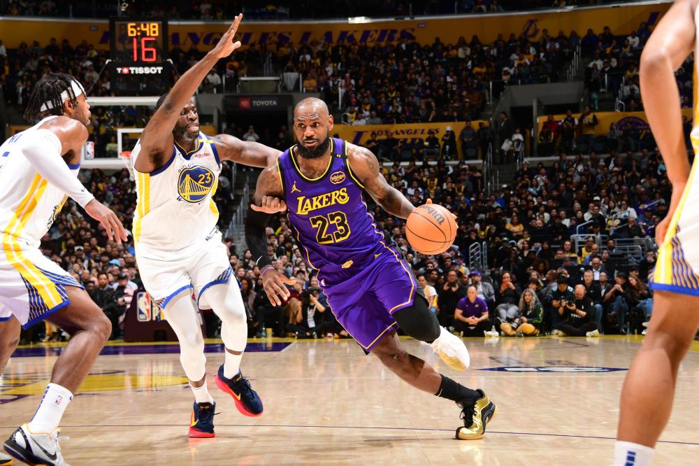 的扑救动作 的扑救动作